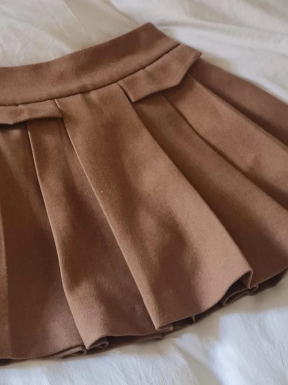 J.ing Camel Pleated Skirt